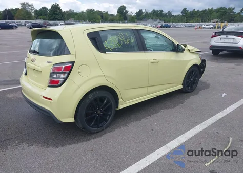 2017 Chevrolet Sonic Premier Auto z USA, uszkodzony, nr VIN 1G1JF6SB9H4110613